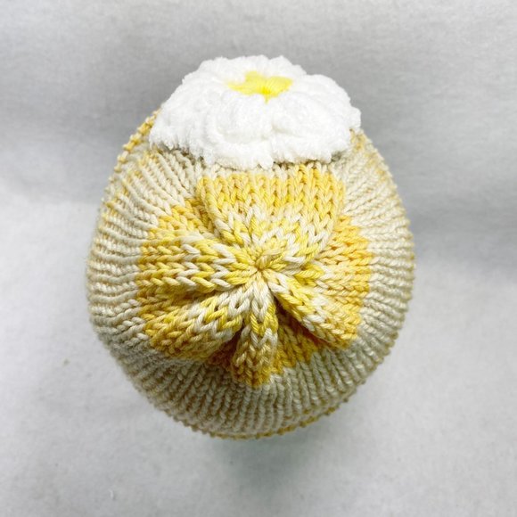 Crochet & Knit Wide Cuff Daisy Beanie OS - Picture 7 of 11